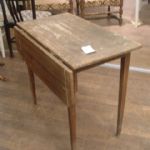 294 2027 DROP-LEAF TABLE